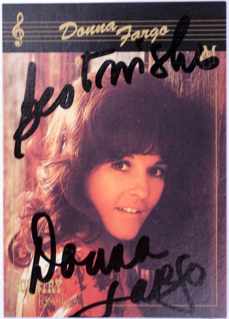 Donna Fargo Autographed Trading Card